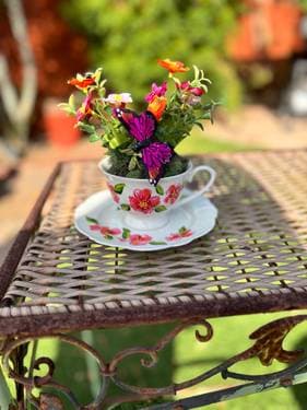 Floral Mother’s Day Tea Cup - Paint and sip event at Edelweiss Biergarten in Phoenix, AZ - PaintNite.com