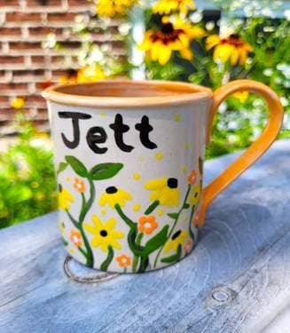 Customizable Name Wildflower Tea Mug - Paint Nite event in Montreal, QC