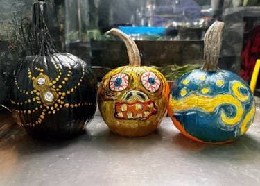 Paint 3 Spooky Pumpkins! - Paint and sip event at Left Field Brewery (Leslieville) in toronto, ON - PaintNite.com