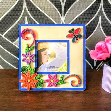 Paper Quilling - Picture frame with Deepa Krishnan