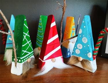 Wood Block Winter Gnomes - Paint Nite event in Edmonton, AB