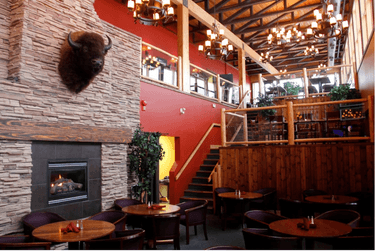 Vimy's Lounge & Grill