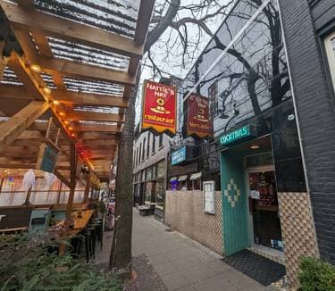 Hattie's Hat , Seattle, WA | Yaymaker