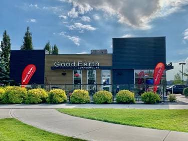 Creekside Crossing (Airdrie) Good Earth Coffeehouse