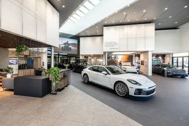 Porsche Hartford , EAST HARTFORD, CT | Yaymaker