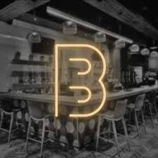Le B Resto-Bar Vaudreuil , Vaudreuil-Dorion, QC | Yaymaker