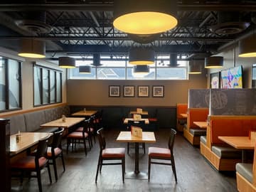 Boston Pizza West Springs - PaintNite event location