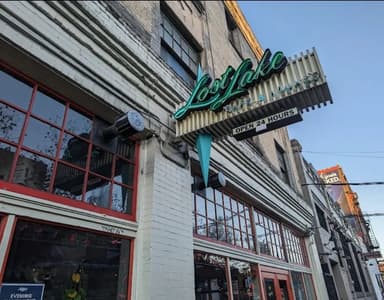 Lost Lake Cafe - PaintNite event location