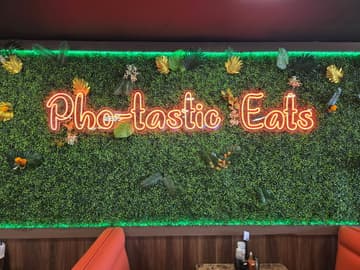 Pho Bolsa - PaintNite event location