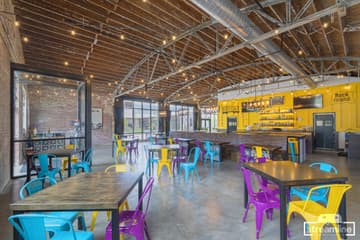 Jennie's Boxcar - PaintNite event location