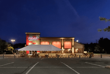 Tgifridays East Windsor - PaintNite event location