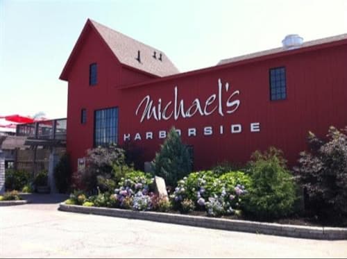 Michael's Harborside Restaurant & Bar , Newburyport, MA | Yaymaker