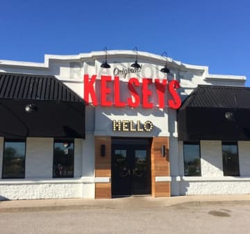 Kelseys Orillia - PaintNite event location