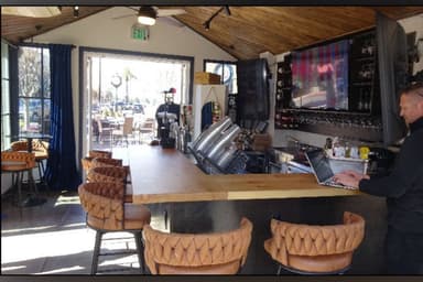 House of Oliver - PaintNite event location